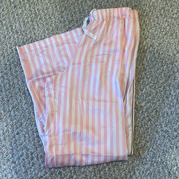 VICTORIA'S SECRET Satin Long Pajama Set - Picture 3 of 3